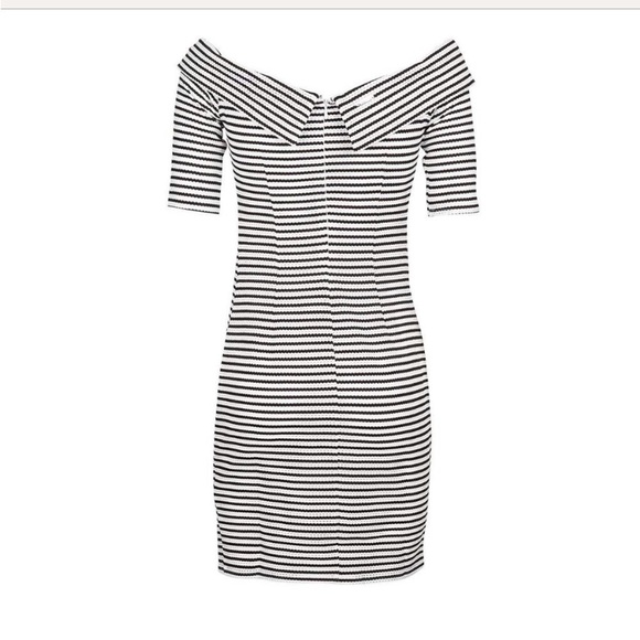 NWT Guess Off the Shoulder Striped Bodycon Dress - Picture 6 of 7